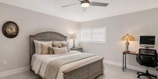 131 WHISPERING SANDS CIRCLE Gallery 21