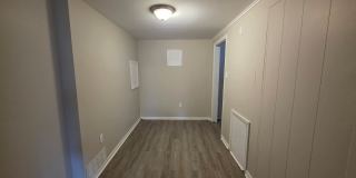4 Bedroom, 2 Bathroom House in the South Side! Gallery 5