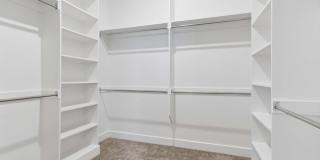 350 Pearland Drive Gallery 17