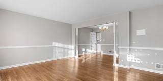 11904 N MARLTON Avenue Gallery 10