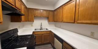 512 WILLOWBEND CV Gallery 7