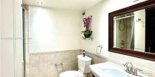 1904 S Ocean Dr Gallery 43