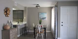 Lompoc Village Townhouse Gallery 4