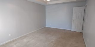 Room in 4 Bedroom Home at Genlee Dr Gallery 51