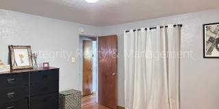 2 Bed/1 Bath, 780 sq. ft., 2047 Meade St Denver, CO 80211 Gallery 15
