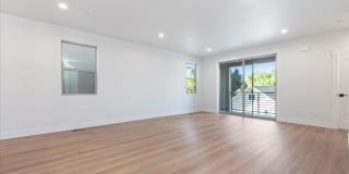 BRAND NEW 3 bed 3.5 bath townhouse Gallery 5