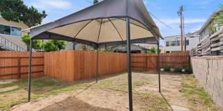 Recently Renovated University Heights 2 Bed 1 Bath with 2 off-street parking spaces! Pet OK! Gallery 26