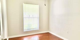 1947 Southland Court Gallery 6