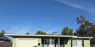 Beautiful 3 bedroom and 1 bathroom home in Arden Arcade! Gallery 1