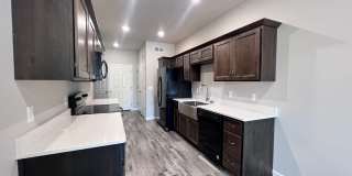 Townhome 2 Blocks from Legacy High School! Townhome 2 Blocks from Legacy High School! Gallery 6