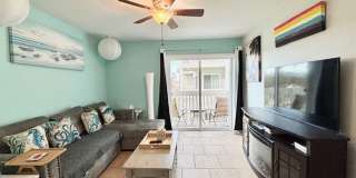255 S. Ventura #238- MFR Gallery 12