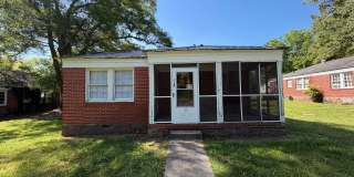 419 North Elm St. Gallery 1