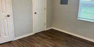 Great Home Located in the Lawton Heights Area! Pets Negotiable with Owner Approval! Gallery 22