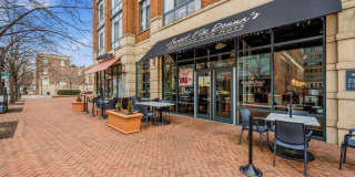 520 JOHN CARLYLE Street Gallery 55