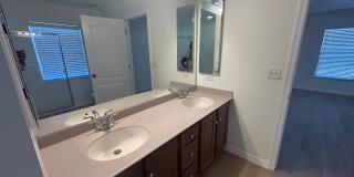 3/2  Pool home Gallery 10
