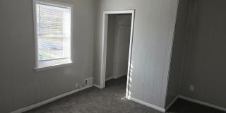 1521 &amp; 1521 1/2 E Kirby Ave (AARC Management, LLC) Gallery 7