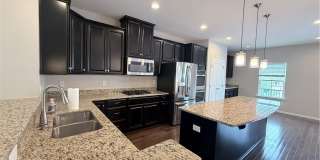 5613 Freewill Lane Gallery 7