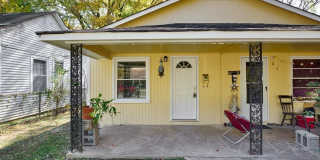 512 Oshaughnessy Avenue NE unit: A Gallery 1