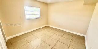 685 NE 85th St Gallery 5