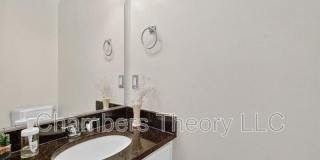 939 S Scott St Gallery 13