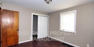 937 Grand Avenue Gallery 14