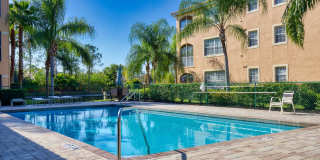 Annual Unfurnished 3rd Floor Condo in L Pavia with Community Pool! Gallery 4