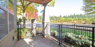 Tanasbourne: Spacious 2 Bed 1 Bath Condo at Arbor Crossings Gallery 21