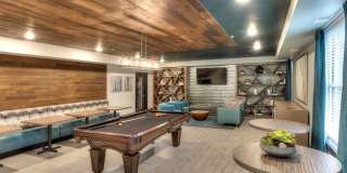 670 E Algonquin Road unit: 4303 Gallery 8