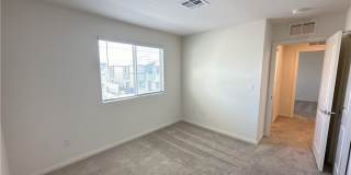 2750 Frosted Teal Avenue Gallery 32