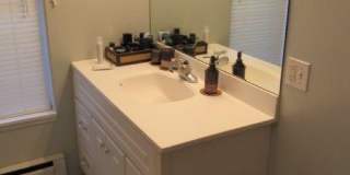charming 1 bed 1 bath in the heart of saint paul! Gallery 12