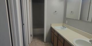 SHORT TERM RENTAL! 3BR/1.5BA Condo Walking Distance to CU Gallery 14