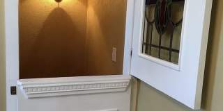 109 East North Street Gallery 27