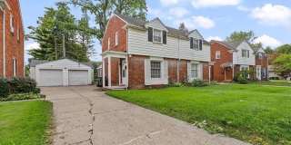 3851 Brewster Street Gallery 1