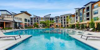 OXLY Apartments Gallery 3