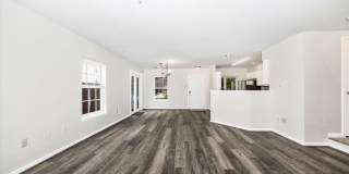 4960 CLARENDON Terrace Gallery 7