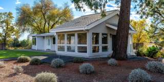 3-Bed, 3-Bath Home with Spacious Layout and Vineyard Views Gallery 1