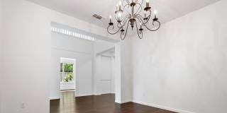 Grand 5-Bedroom Estate — Space, Style & Sophistication Gallery 20