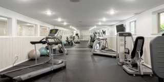 Meadowbrook Village Gallery 16