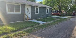 121 Windom Street Gallery 1