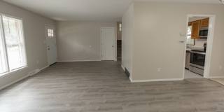 Remodeled 4 Bed and 3 Bath Home Gallery 5