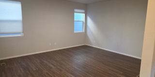 Modern Comfort in a Prime Location – 3 Bed / 2.5 Bath Home in Denver! Gallery 7