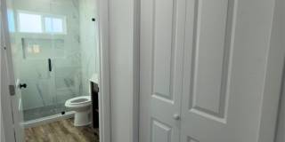 521 W 78th 1/2 Gallery 15