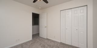 **BE THE LUCKY ONE TO LIVE IN THIS UPDATED NASHVILLE/ BELLEVUE HOME** Gallery 41