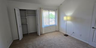 Beautifully Renovated, Top Floor, 2 Bedroom 2 Bath East Boulder Condo for Rent! Gallery 18