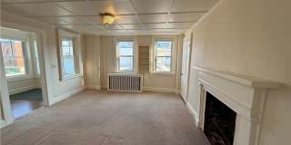 1 Bartlett Court unit: 1 Gallery 11