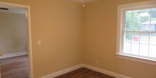 Newly renovated and updated home in Historic Petersburg. Gallery 12