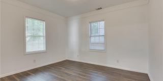 244 Laurel Avenue SW Gallery 21
