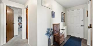 Fully Furnished View Condo Gallery 5