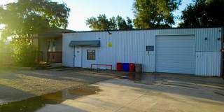 Pre-Leasing for August - 1 Bedroom Home With 1220sqft Shop Attached! Gallery 1