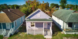 1918 REDELL Street Gallery 35